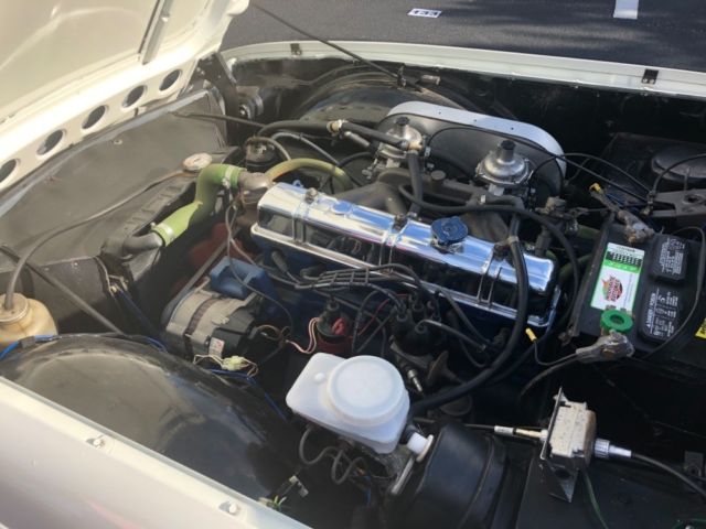 1975 Triumph TR-6 -RESTORED CLASSIC CONVERTIBLE- - photo 2
