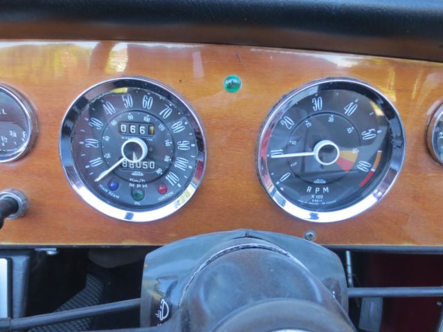 1965 Triumph Vitesse Convertible - photo 13