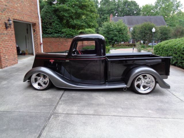 Truck 1935 Ford F100 Show Truck: 100% Steel 1935 Ford F-100