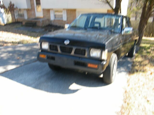 1993 Nissan Other Pickups se - photo 2
