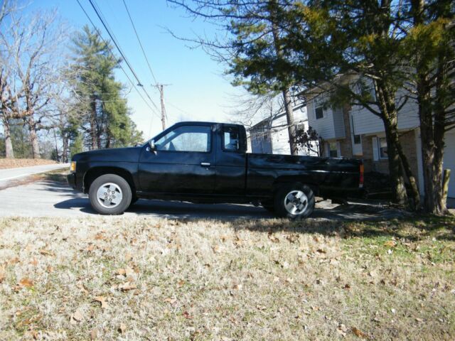 1993 Nissan Other Pickups se - photo 3