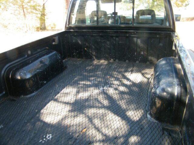 1993 Nissan Other Pickups se - photo 5