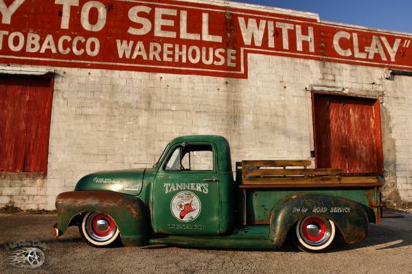 1952 Chevrolet C-10 Patina Slammed Pickup Truck - photo 5