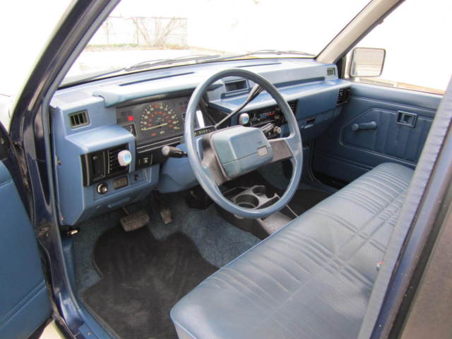 1987 DODGE D50 - photo 12