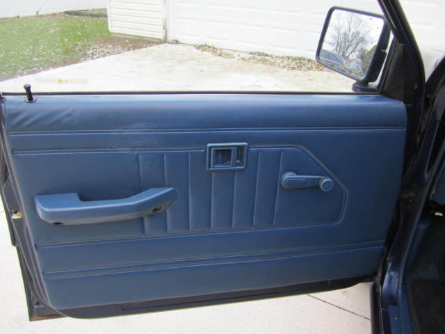 1987 DODGE D50 - photo 13