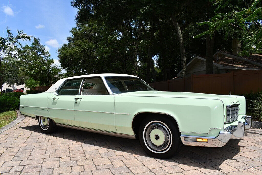 1973 Lincoln Continental Loaded Leather Still Has Original Title !! Spectacular - photo 2