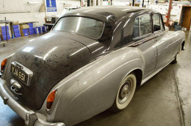 1963 Rolls-Royce Bentley S3 (Rolls-Royce Silver Cloud III) - photo 12