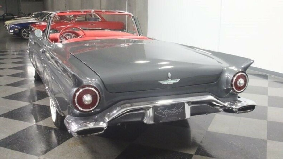 1957 Ford Thunderbird E-Bird - photo 11