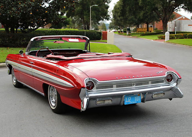 1961 Oldsmobile Starfire CONVERTIBLE - TRUE SURVIVOR - 71K MI - photo 2