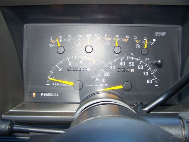 1993 Chevrolet Suburban SILVERADO 1 OWNER 4X4 7.4L FUEL INJ V8 WAGON - photo 10
