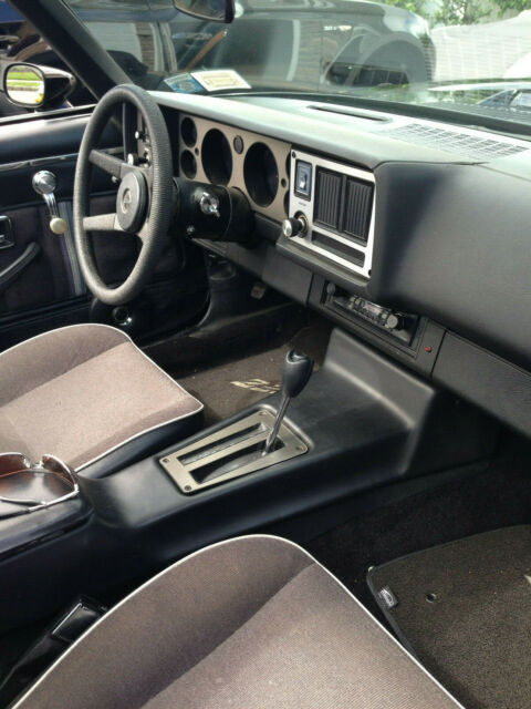1981 Chevrolet Camaro Z28 - photo 12