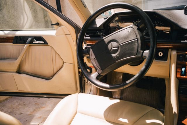 1991 Mercedes-Benz 300-Series - photo 10