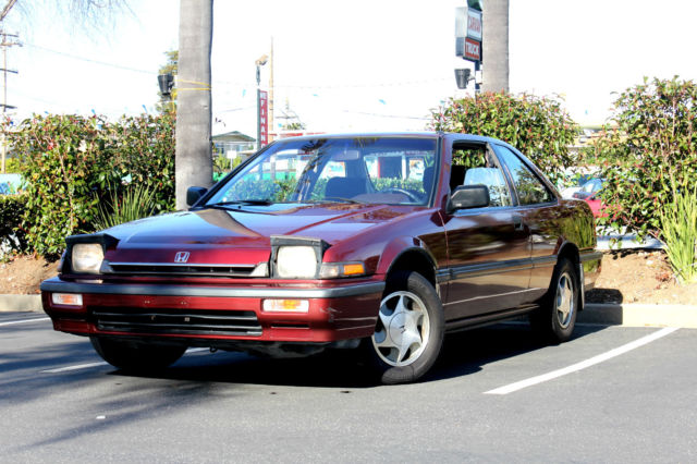 TRULY COLLECTIBLE! CLOSE TO SHOW ROOM CONDITION 1988 HONDA ACCORD WITH 93000 ML 1988 Honda Accord DX Coupe 2-Door