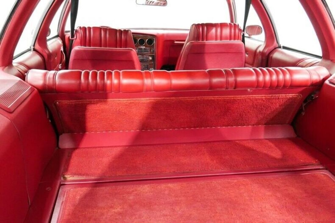 1976 Pontiac LeMans Wagon - photo 9