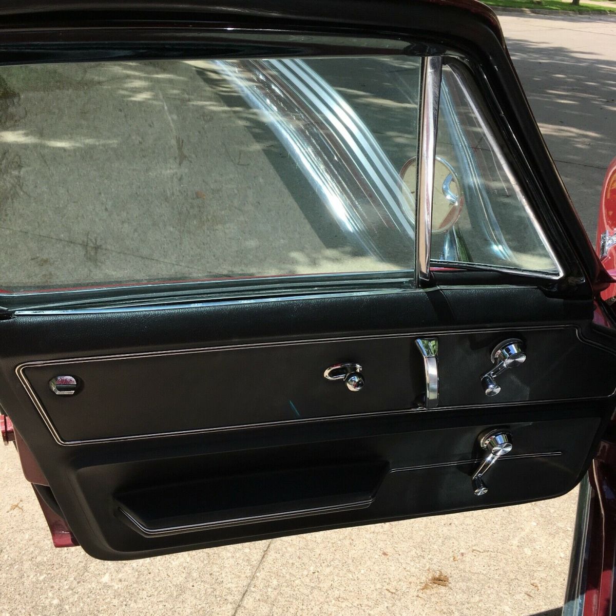 1966 Chevrolet Corvette - photo 12