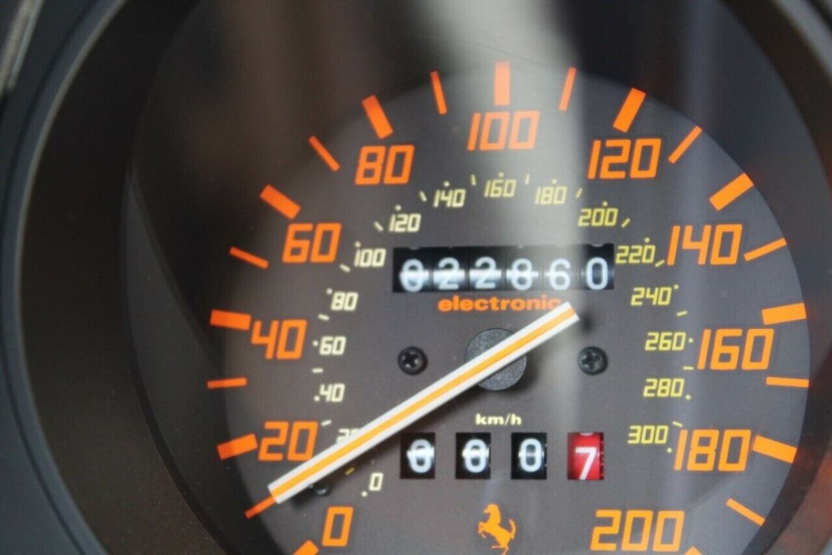 1990 Ferrari 348 TS Targa - photo 5