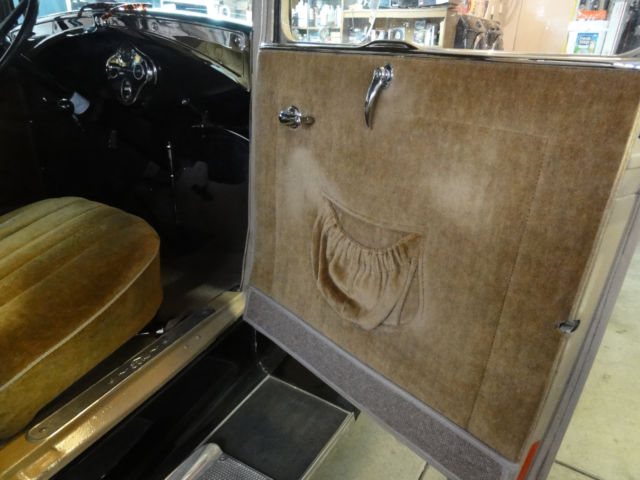 1930 Ford Model A - photo 5