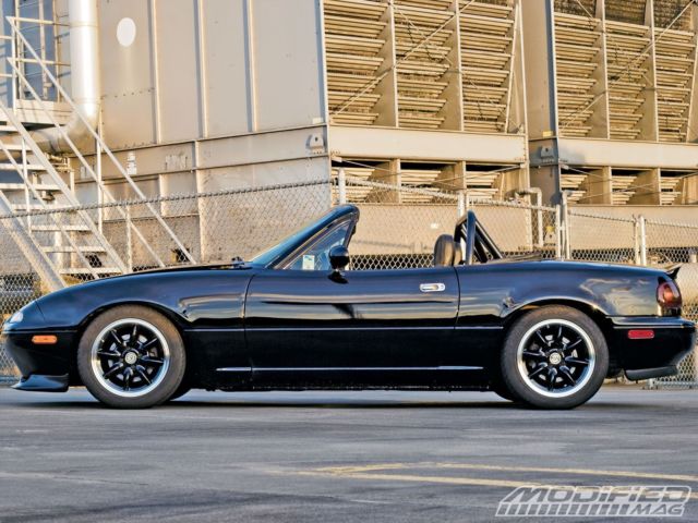 Turbo 1994 Mazda Miata R Package - featured in Modified Magazine 1994 Mazda MX-5 Miata R Package