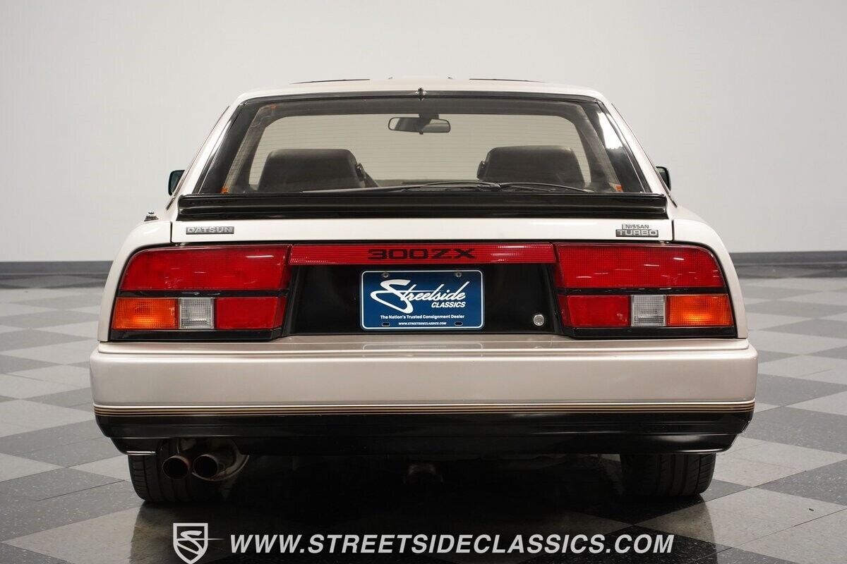 1984 Nissan 300ZX 50th Anniversary Edition - photo 11