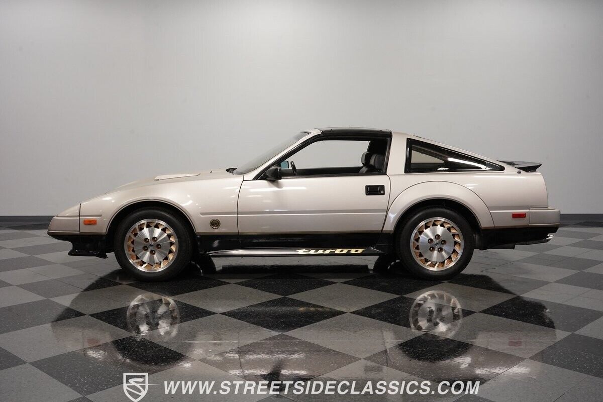 1984 Nissan 300ZX 50th Anniversary Edition - photo 3