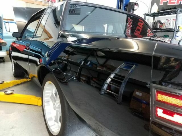 1987 Buick Regal WE4 W02 Turbo T package - photo 8