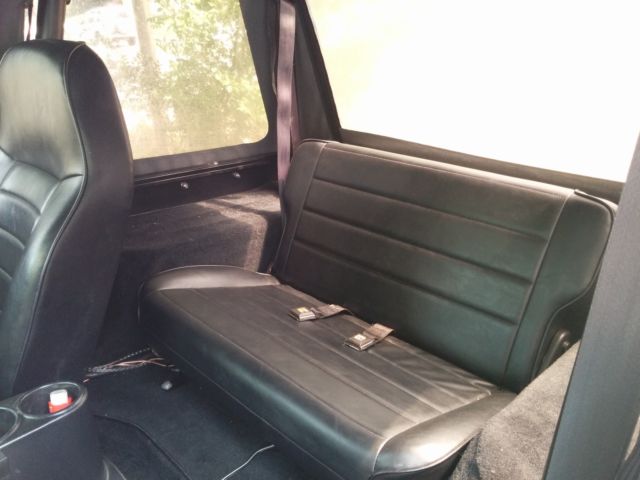 1987 Jeep Wrangler YJ - photo 8