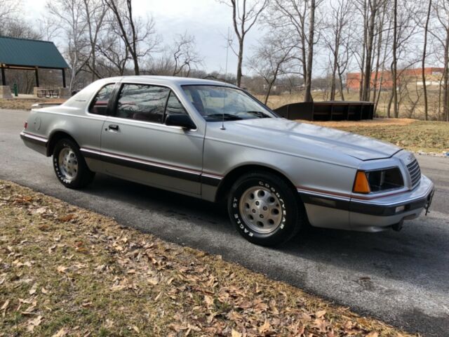 1983 Ford Thunderbird Turbo 2dr Coupe - photo 11