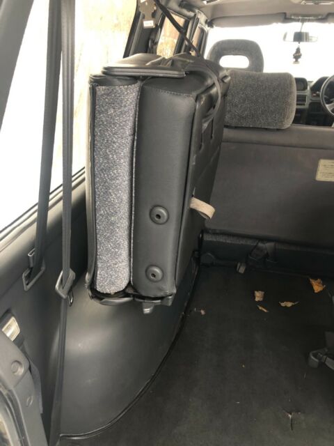 1993 Mitsubishi Montero - photo 10