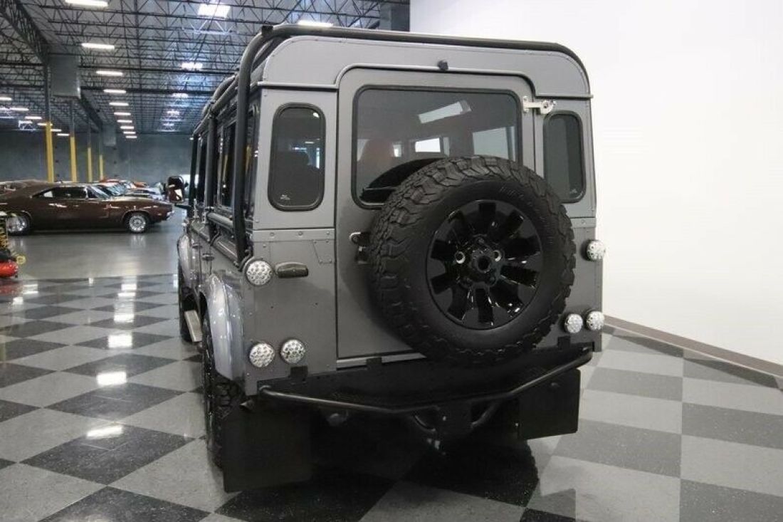 1992 Land Rover Defender 110 - photo 11