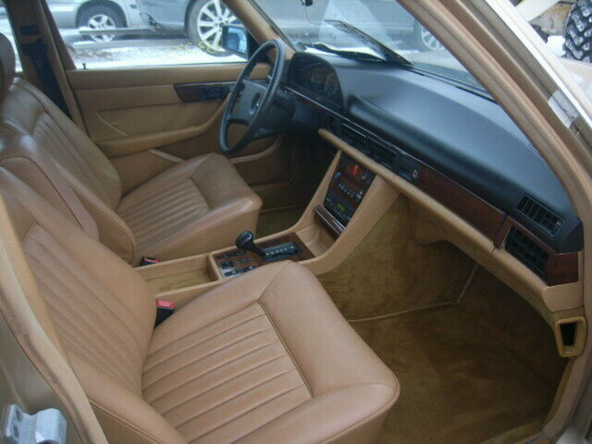 1983 Mercedes-Benz 300SD 300 SD - photo 7