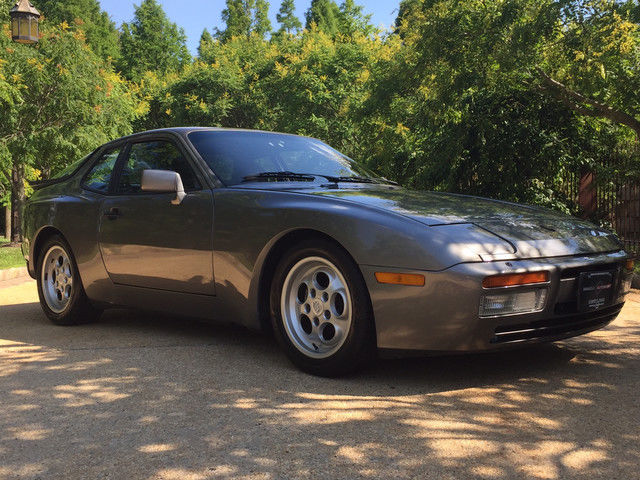 turbo low mile free shipping warranty clean collector vintage service records 1986 Porsche 944 Turbo Coupe 2-Door