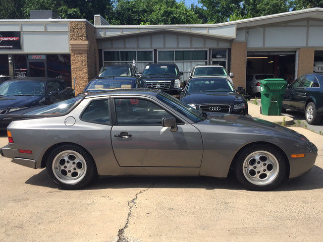 1986 Porsche 944 Turbo Coupe 2-Door - photo 6