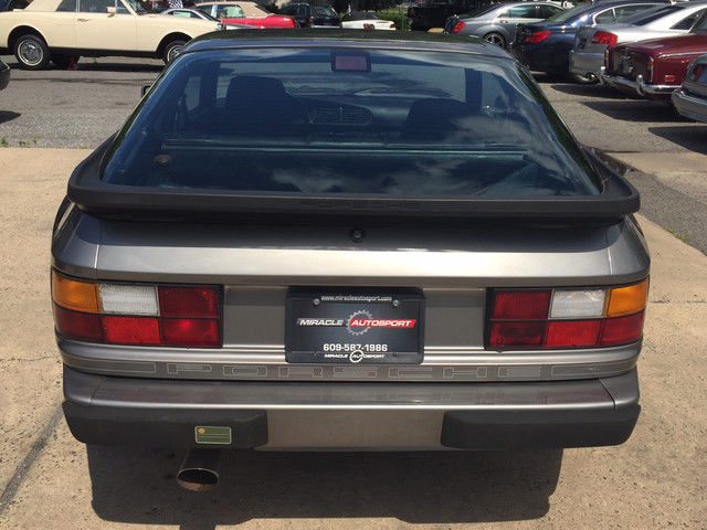 1986 Porsche 944 Turbo Coupe 2-Door - photo 8