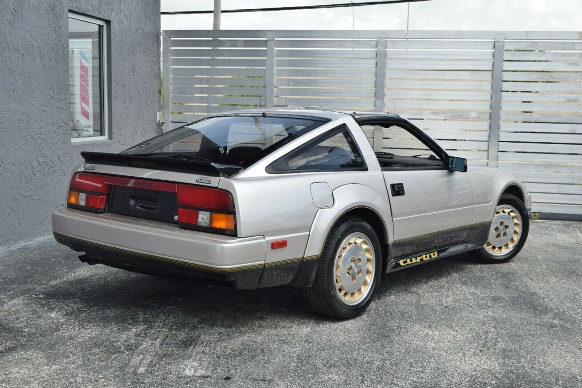 1984 Nissan 300ZX 50th Anniverary Edition - photo 9