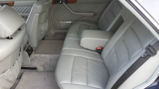 1987 Mercedes-Benz 300-Series - photo 6