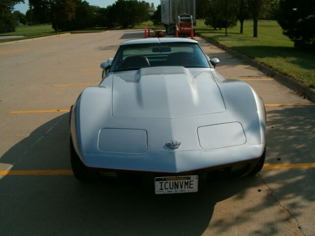 TURN SOME HEADS 1978 Chevrolet Corvette