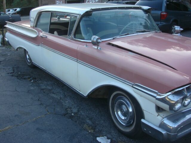 1957 Mercury Turnpike Cruiser - photo 6