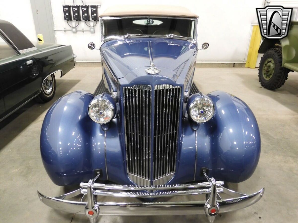 1937 Packard Convertible - photo 7