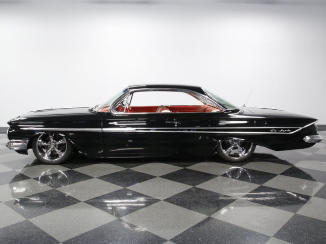 1961 Chevrolet Impala - photo 2