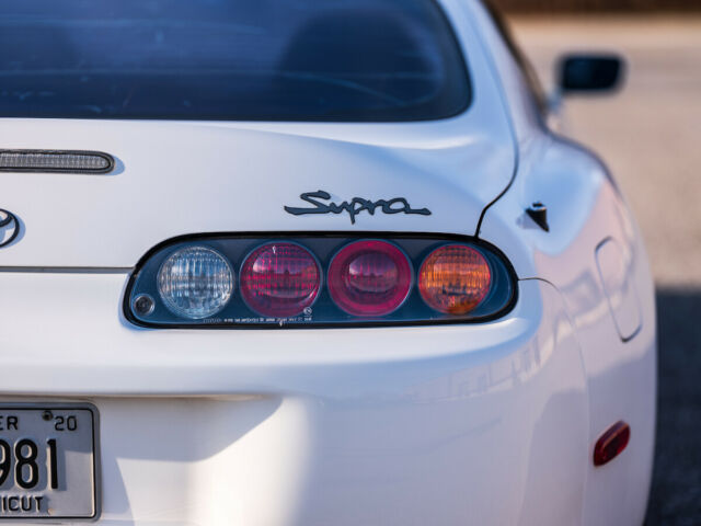 1993 Toyota Supra - photo 11