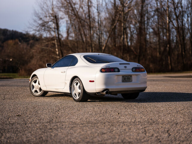 1993 Toyota Supra - photo 2