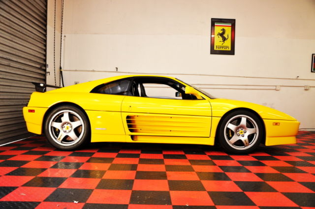 1994 Ferrari 348 - photo 3