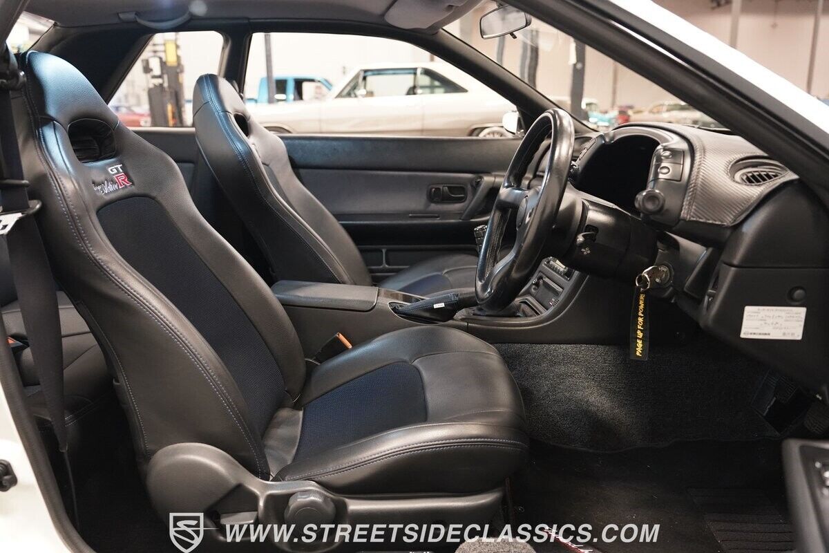 1993 Nissan Skyline GT-R - photo 5