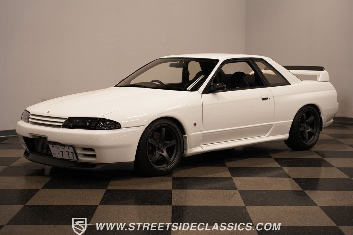1993 Nissan Skyline GT-R - photo 8