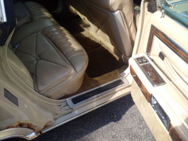 1979 Lincoln Town Car - photo 10