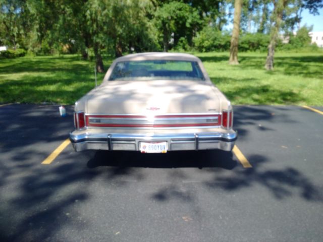 1979 Lincoln Town Car - photo 4