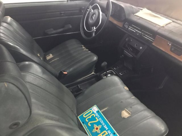 1971 Mercedes-Benz 200-Series 250C - photo 6