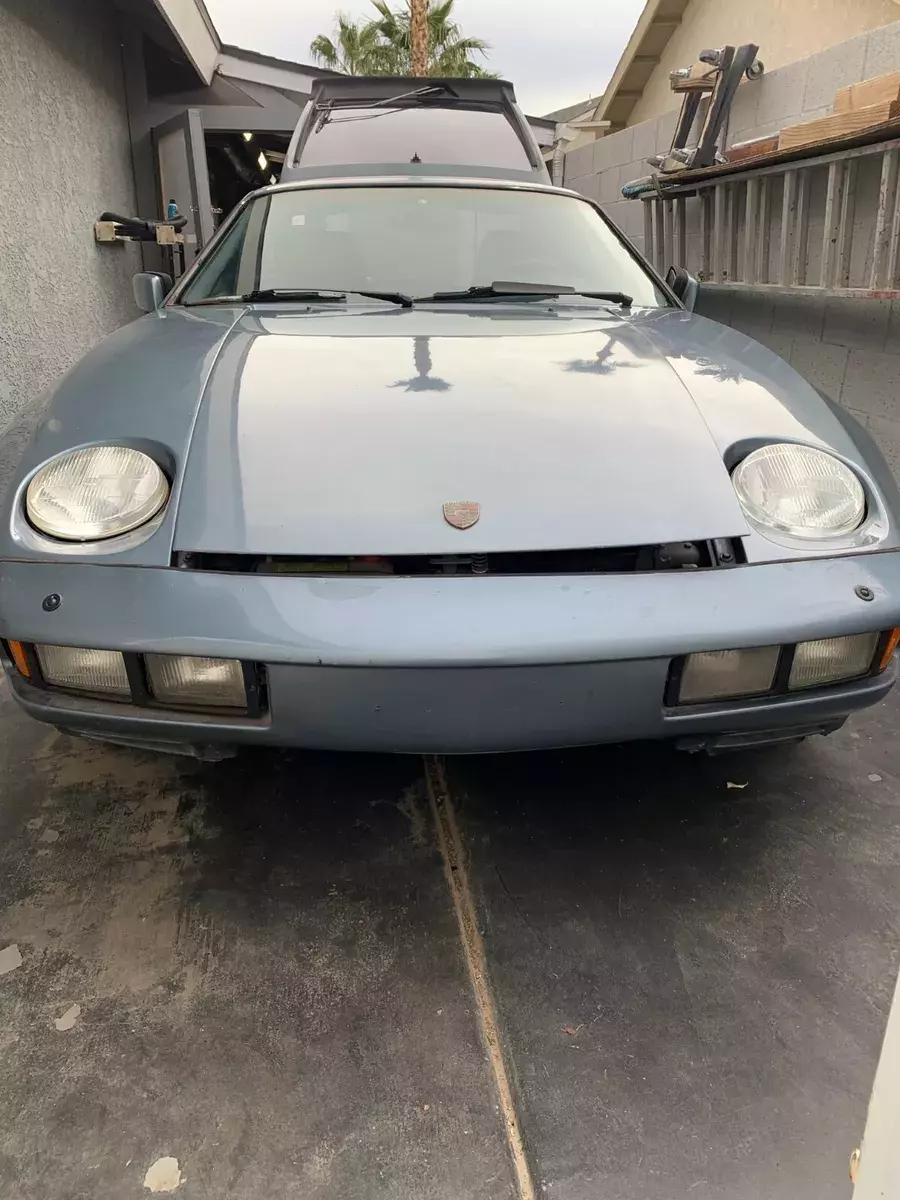 two 928 Porches for sale 1979 Porsche 911