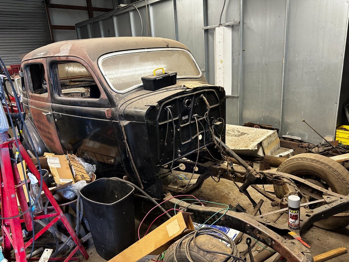 1935 Plymouth Model PJ - photo 3