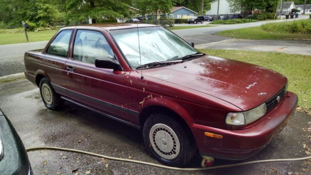 Two-door, red, good body/interior, rebuilt engine/transmission, needs work 1991 Nissan Sentra
